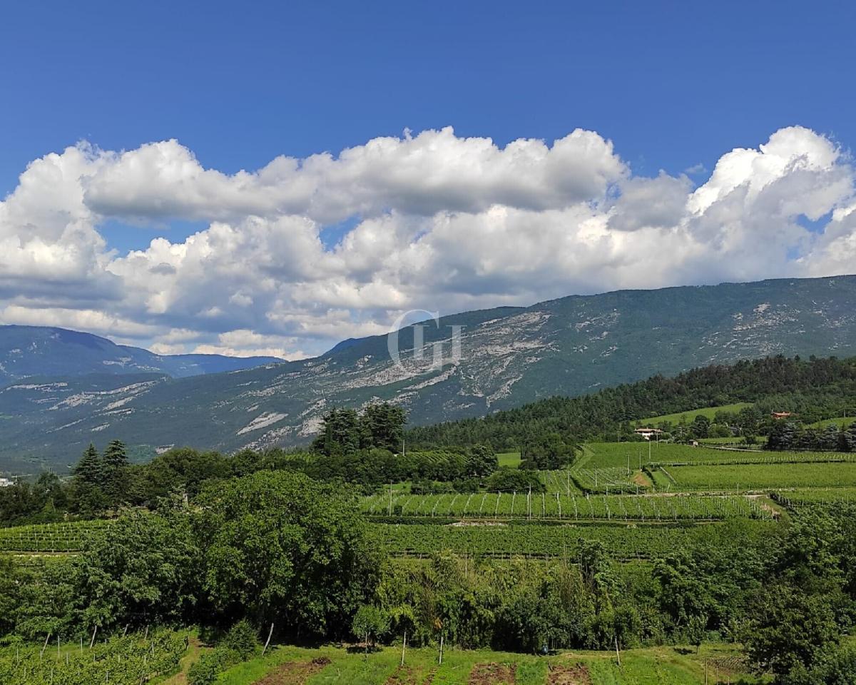 4 bedrooms Apartment in Mori, Italy No. 279731