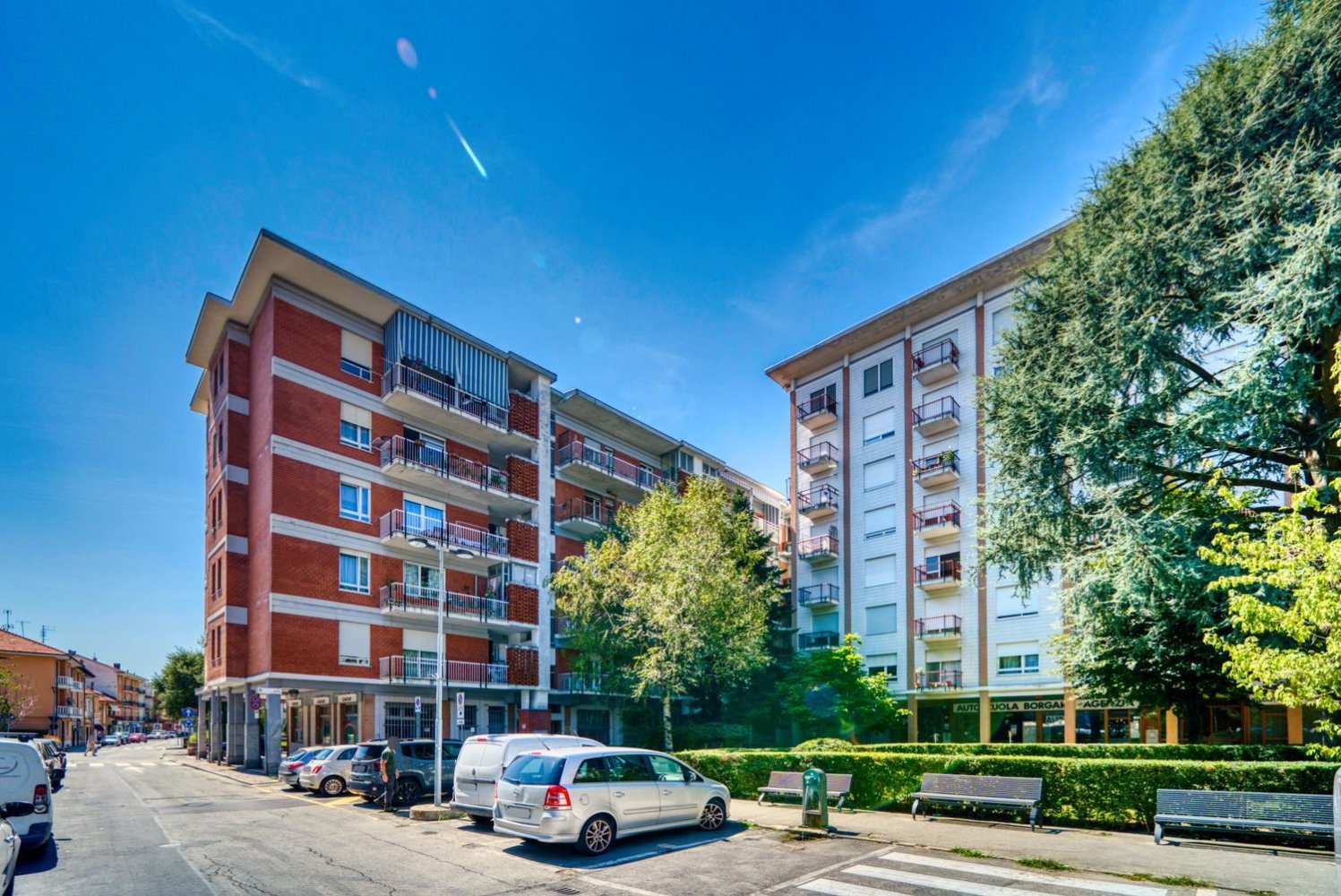 Apartamento de 5 habitaciónes en Borgaro Torinese, Italy No. 271239