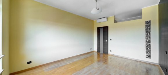 Apartamento de 5 habitaciónes en Borgaro Torinese, Italy No. 271239 27