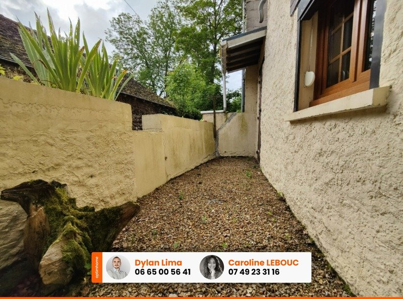 2 bedrooms House in Senonches, France No. 81949