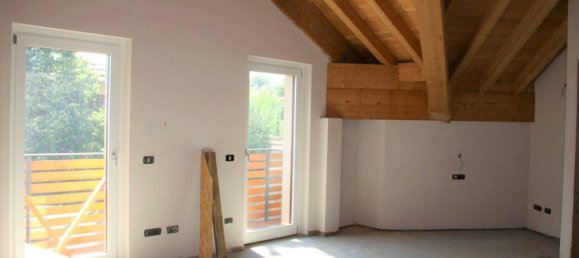 5 rooms House in Quart, Italy No. 109668 22