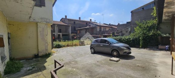 3 rooms House in Provaglio d'Iseo, Italy No. 176344 19