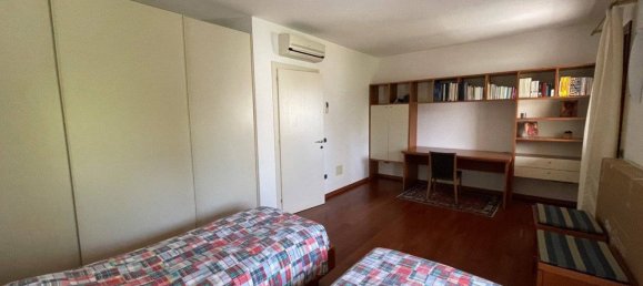 4 bedrooms Villa in Vicenza, Italy No. 322701 19