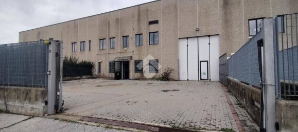 680m² Warehouse in Nichelino, Italy No. 296318 7