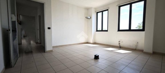 680m² Warehouse in Nichelino, Italy No. 296318 4