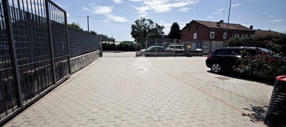 680m² Warehouse in Nichelino, Italy No. 296318 3