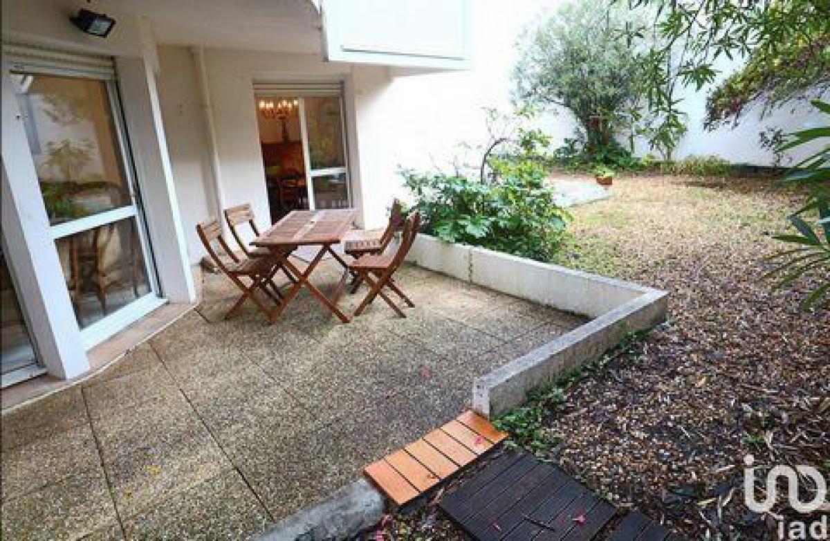 2 bedrooms Condo in Bordeaux, France No. 14060