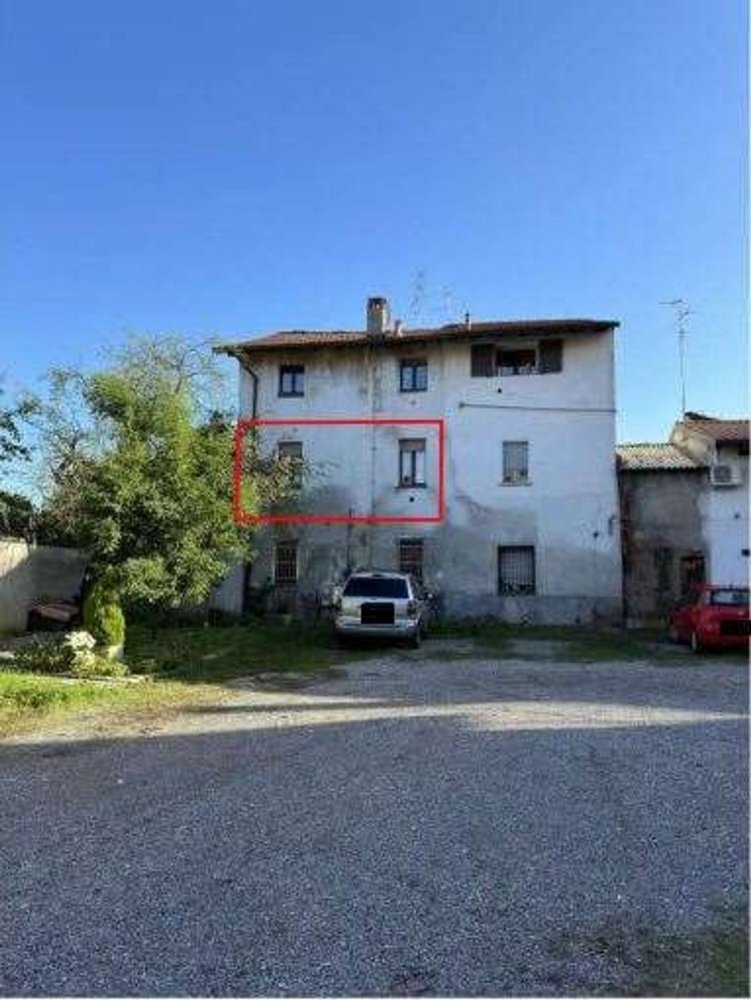 Apartamento de 3 divisões em Uboldo, Italy N.º 16509