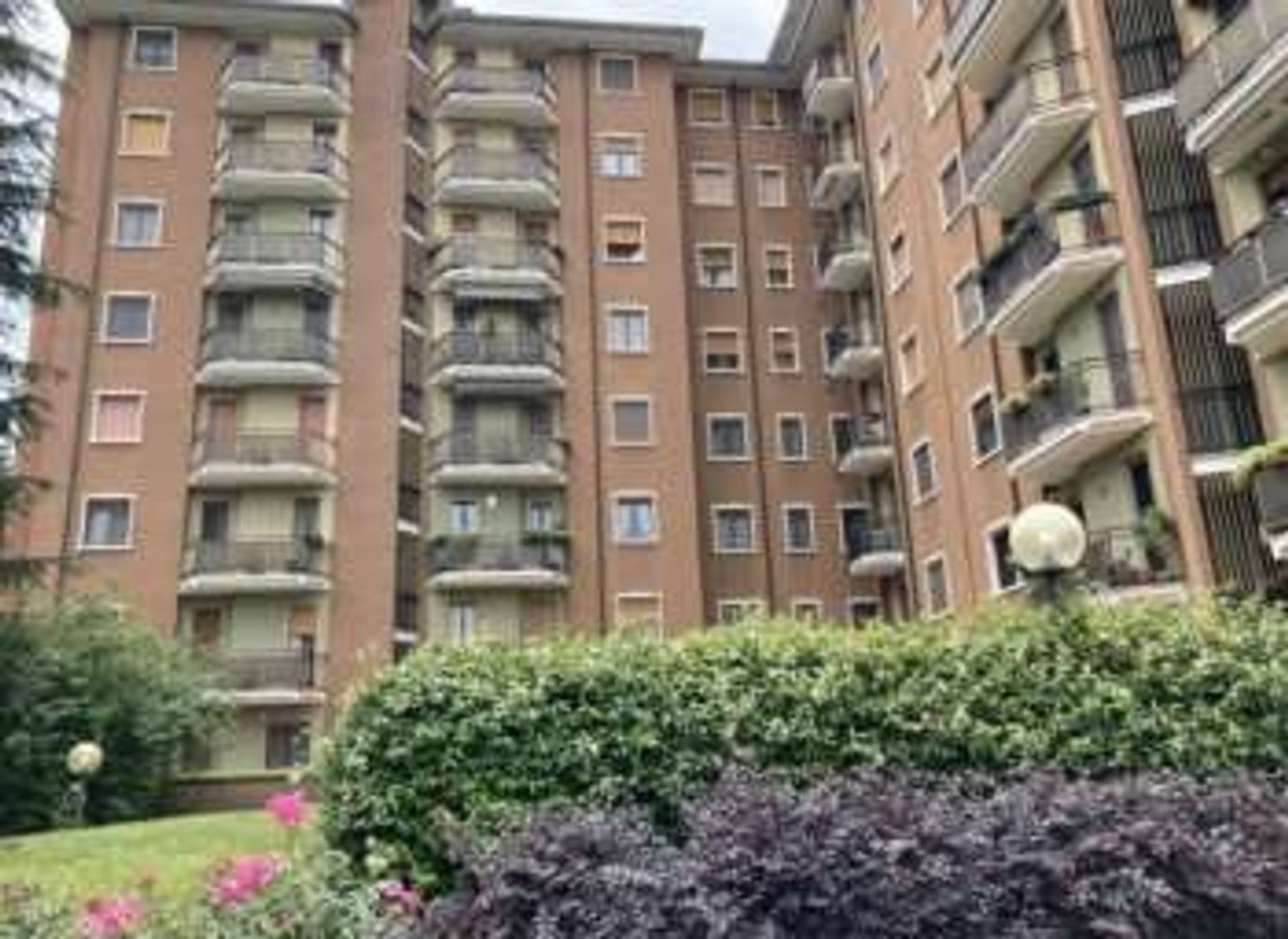 2 rooms Apartment in Trezzano sul Naviglio, Italy No. 6293