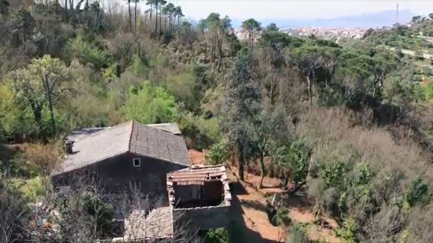 Casa de 20 divisões em Lavagna, Italy N.º 107717