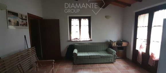 11 rooms House in Cinigiano, Italy No. 121138 39