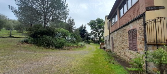 11 rooms House in Cinigiano, Italy No. 121138 7