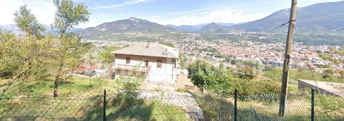 3 Schlafzimmer Wohnung in Trento, Italy, Nr. 294836