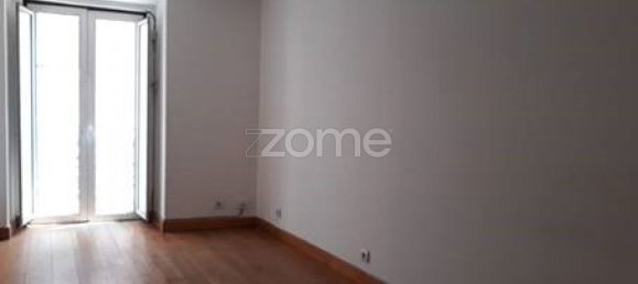 5 bedrooms Building in Lisbon, Portugal No. 182649 19