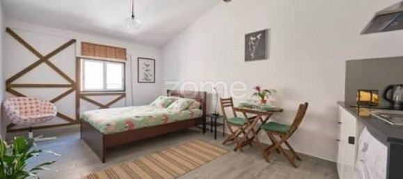 5 bedrooms Building in Lisbon, Portugal No. 182649 4