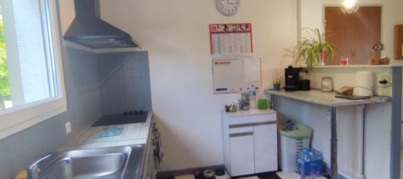 2 chambres Appartement à Arcis-sur-Aube, France No. 245536 12