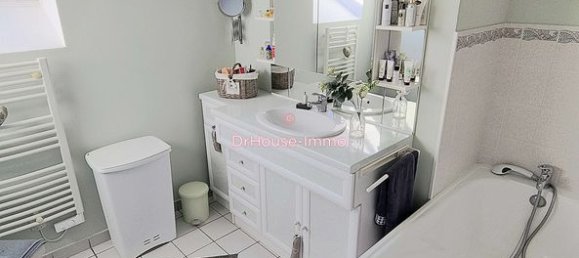 3 bedrooms House in Marly-la-Ville, France No. 151487 7