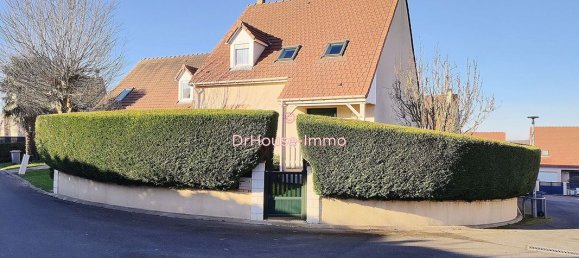 3 bedrooms House in Marly-la-Ville, France No. 151487 8