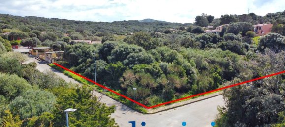 1771m² Land in Santa Teresa Gallura, Italy No. 174854 4