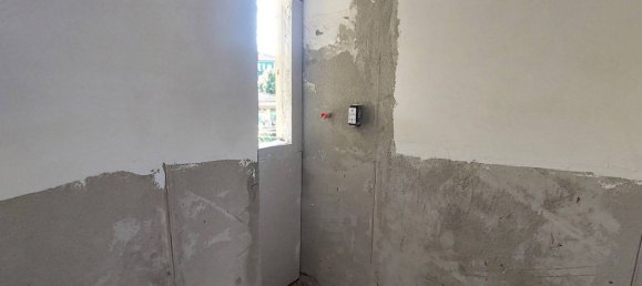 2 Schlafzimmer Wohnung in Florence, Italy, Nr. 328766 8