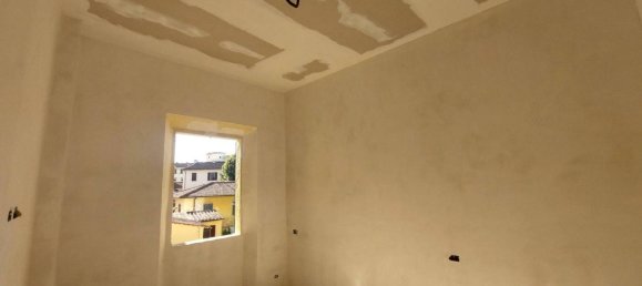 2 Schlafzimmer Wohnung in Florence, Italy, Nr. 328766 10