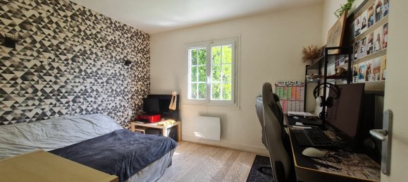 Casa de 3 dormitorios en Saint-Piat, France No. 50846 4