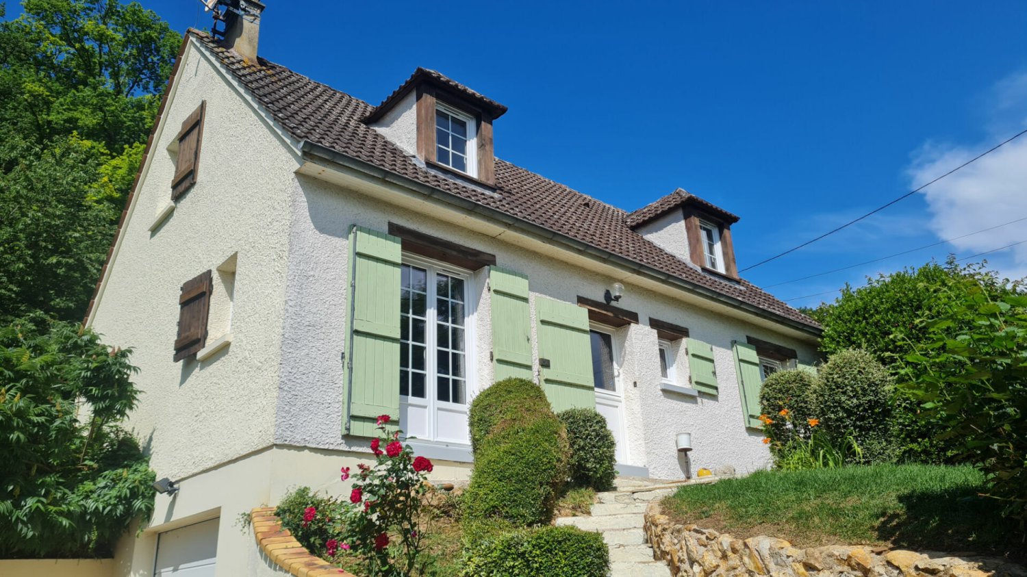 Casa de 3 dormitorios en Saint-Piat, France No. 50846