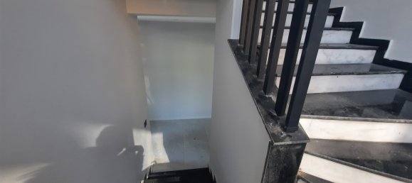 Villa 4+1 in Marmaris, Turkey No. 10981 2