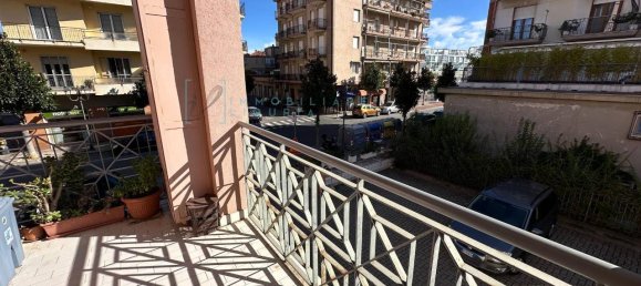 3 rooms Apartment in Albenga, Italy No. 176085 8