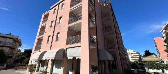 3 rooms Apartment in Albenga, Italy No. 176085 2