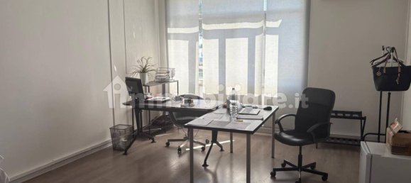 5-salle Bâtiment à Aprilia, Italy No. 259176 48