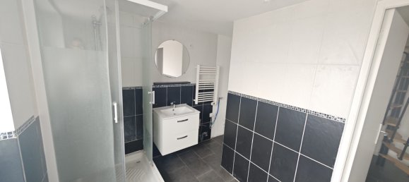 3 bedrooms Duplex in Roubaix, France No. 306533 7