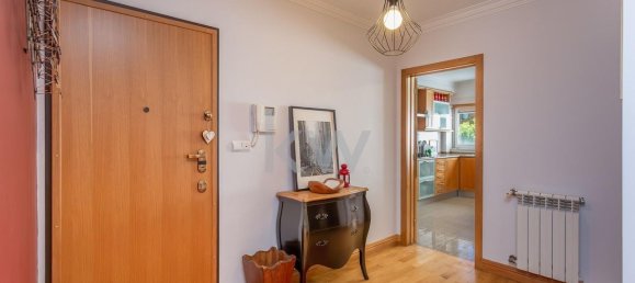 3 bedrooms Duplex in Lisbon, Portugal No. 135488 3