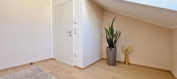 Edificio en Marchtrenk, Austria 320 m² No. 26938 8