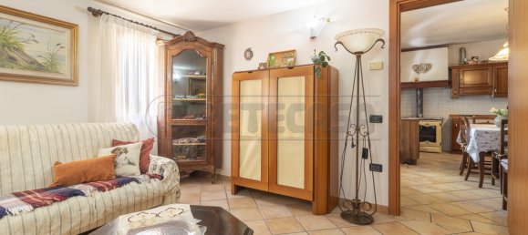 2 bedrooms House in Carmignano di Brenta, Italy No. 283806 7
