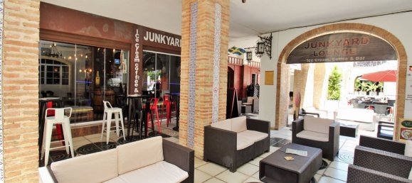  Commercial property in Alicante, Spain No. 181640 2
