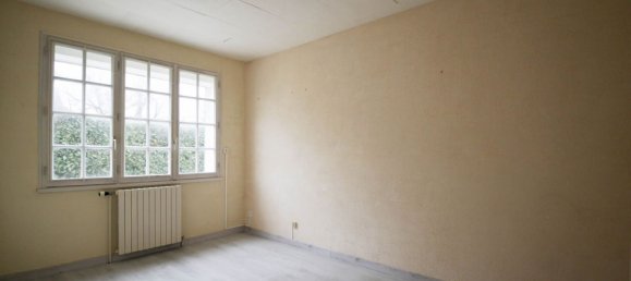 4 bedrooms House in Chatillon-Coligny, France No. 103312 6