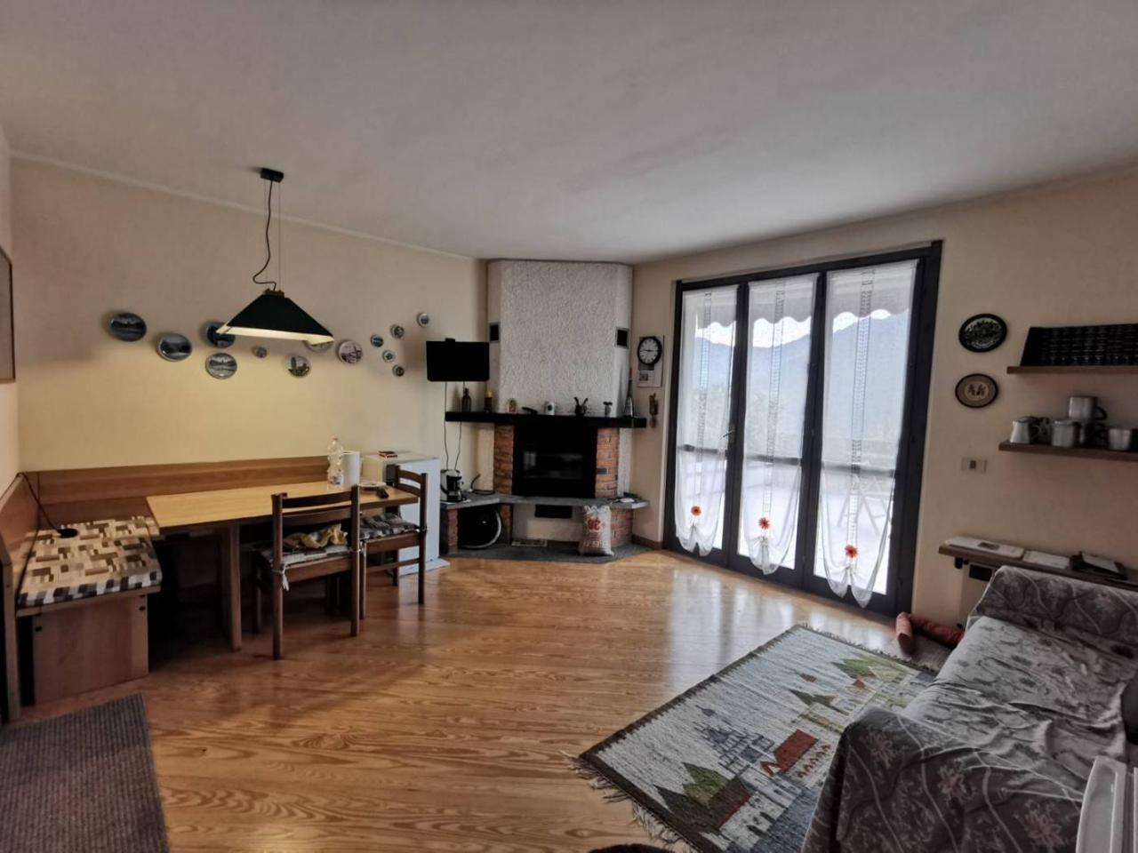 2 rooms Apartment in Centro Valle Intelvi, Italy No. 119635