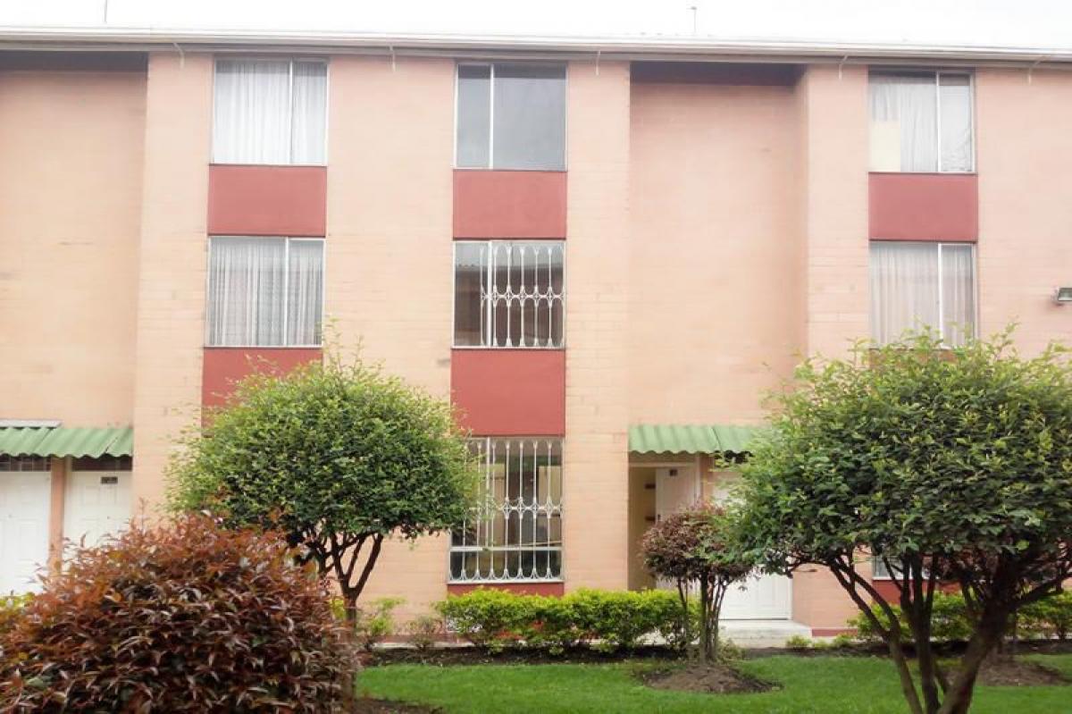 3 bedrooms House in Cundinamarca, Colombia No. 6680