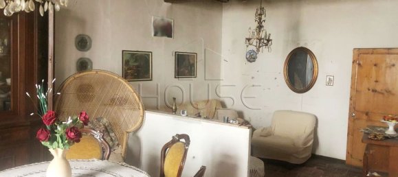 6 rooms Apartment in Pieve Santo Stefano, Italy No. 151886 3