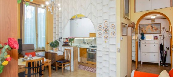 Квартира с 2 комнатами в Милан, Италия № 241333 3