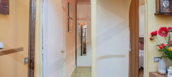 Квартира с 2 комнатами в Милан, Италия № 241333 11