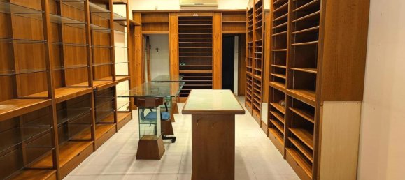 Propiedad comercial de 2 habitaciónes en Barcellona Pozzo di Gotto, Italy No. 84802 7