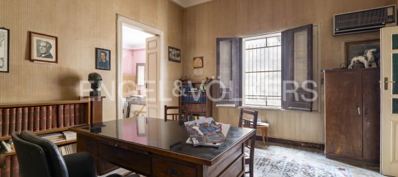 Дом с 5 спальнями в Виттория, Италия № 105192 13