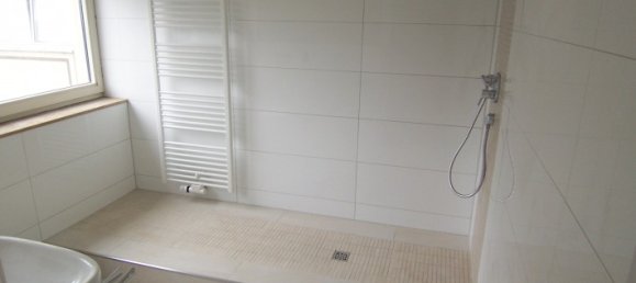 Здание с 9 комнатами в Мюнстер, Германия № 315360 4