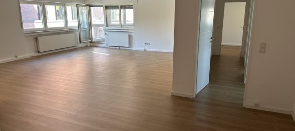 Здание с 9 комнатами в Мюнстер, Германия № 315360 12