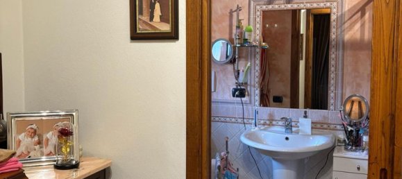 7-salle Maison à Poggibonsi, Italy No. 254264 9