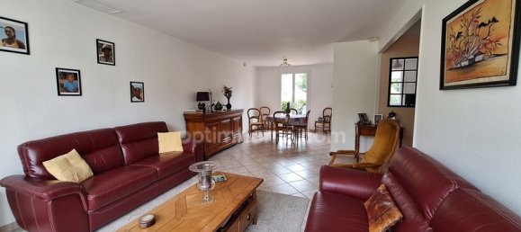 4 Schlafzimmer Villa in Mennecy, France, Nr. 196678 2