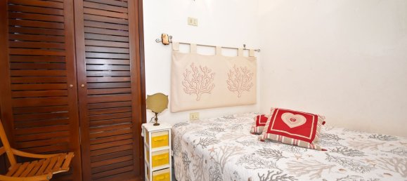 Дом с 4 комнатами в Тринита д’Агульту э Виньола, Италия № 158777 19