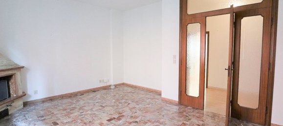 4 bedrooms Apartment in Casalecchio di Reno, Italy No. 125505 13